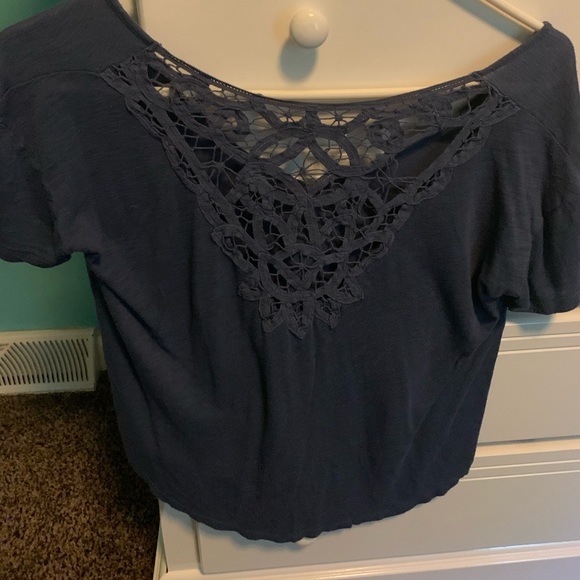 Soft summer tee - Picture 2 of 2